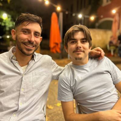 Moment de convivialité au restaurant à Saoû , l'Oiseau sur sa branche